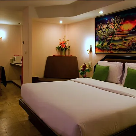 Paradise Inn-2